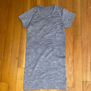 Lululemon womens swiftly tech short sleeve shirt